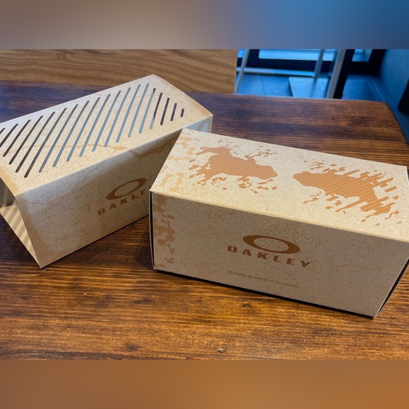 NEW OAKLEY PLANTARIS MATTE BLACK PRIZM GREY TRAVIS SCOTT Nose Piece USA 2024 - Picture 12 of 14